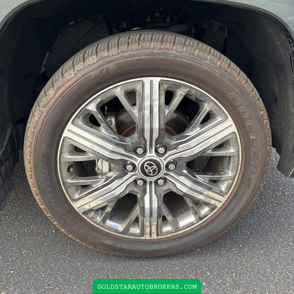 2023 Toyota Sequoia Capstone