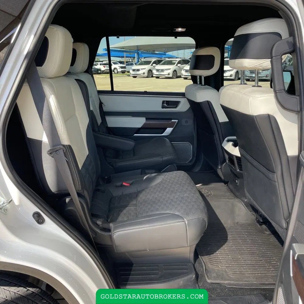 2024 Toyota Sequoia Capstone