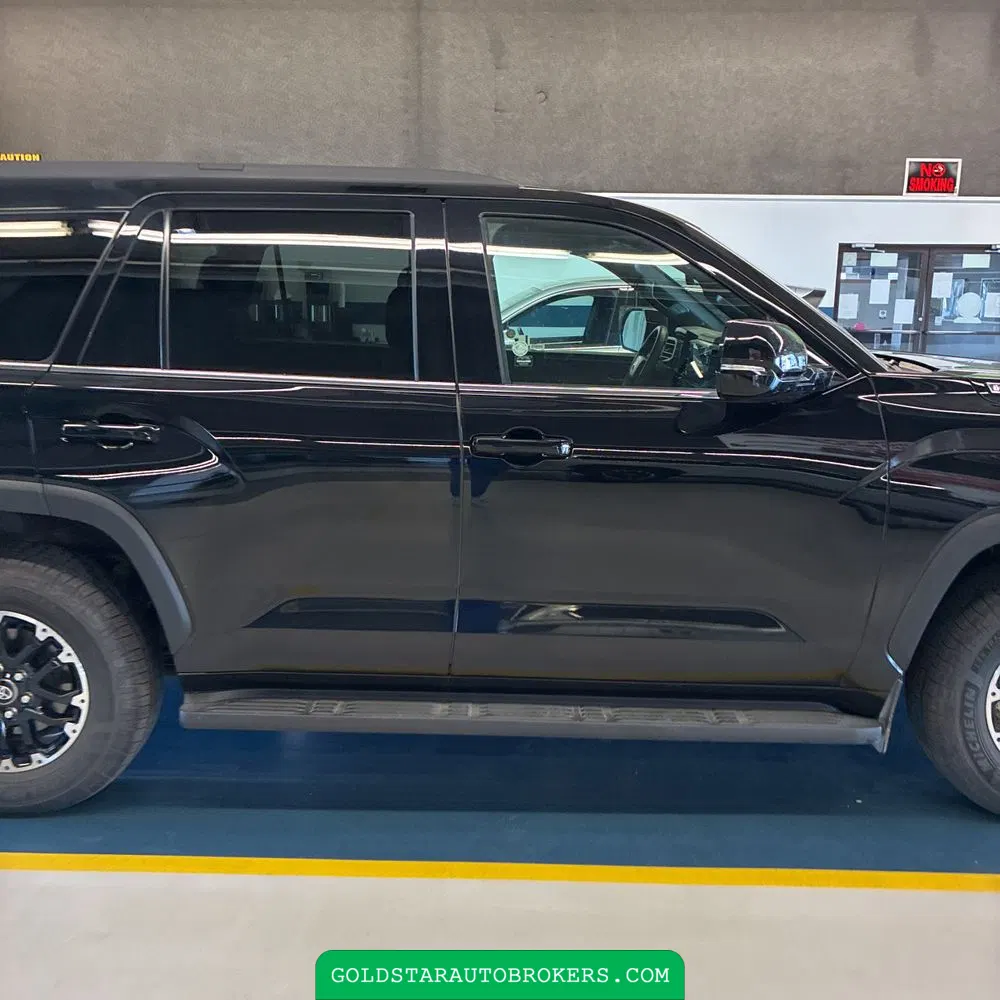 2025 Toyota Sequoia SR5