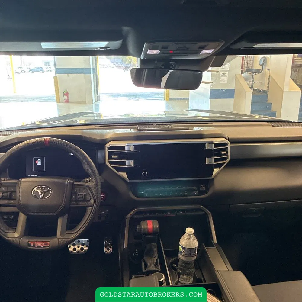 2025 Toyota Sequoia SR5
