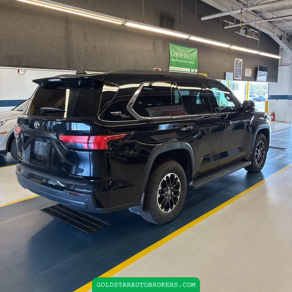 2025 Toyota Sequoia SR5