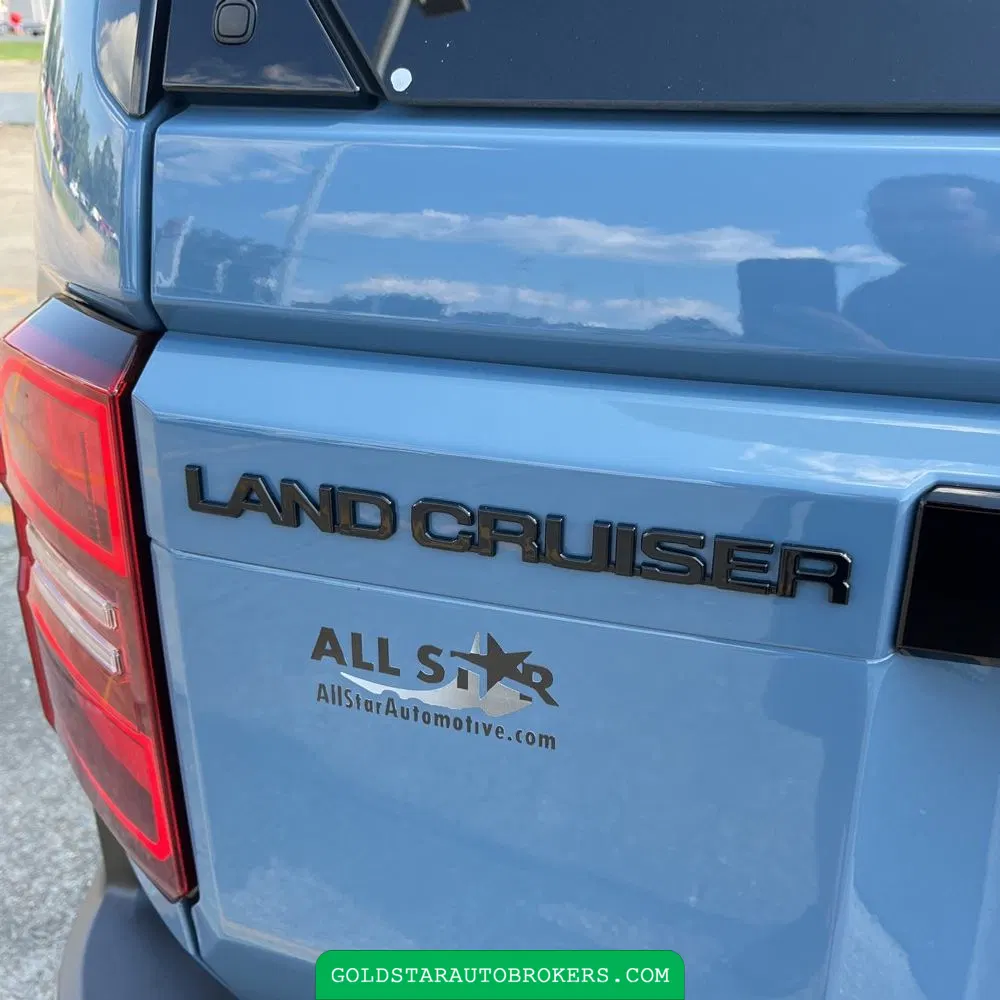 2025 Toyota Land Cruiser Base