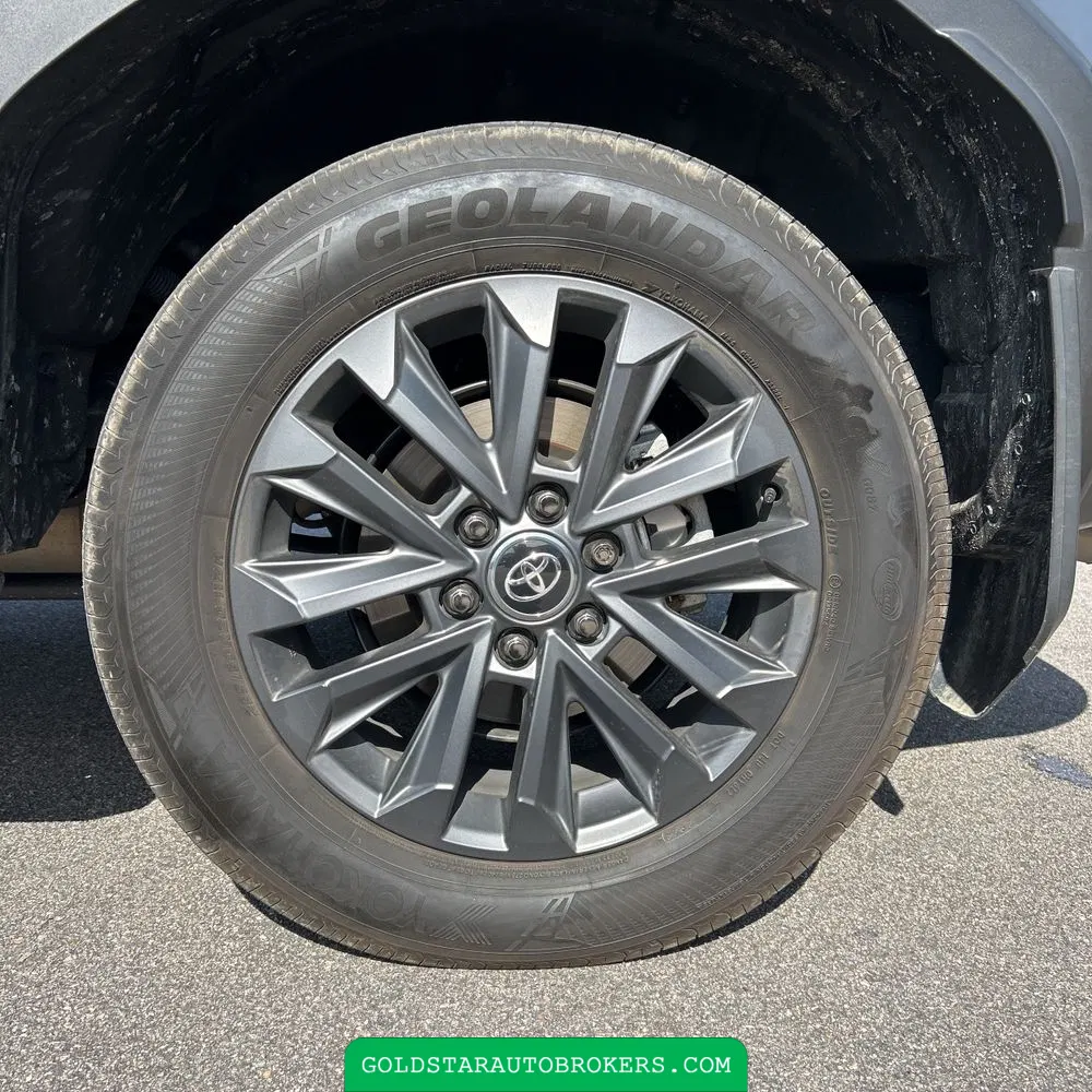 2025 Toyota Land Cruiser Base