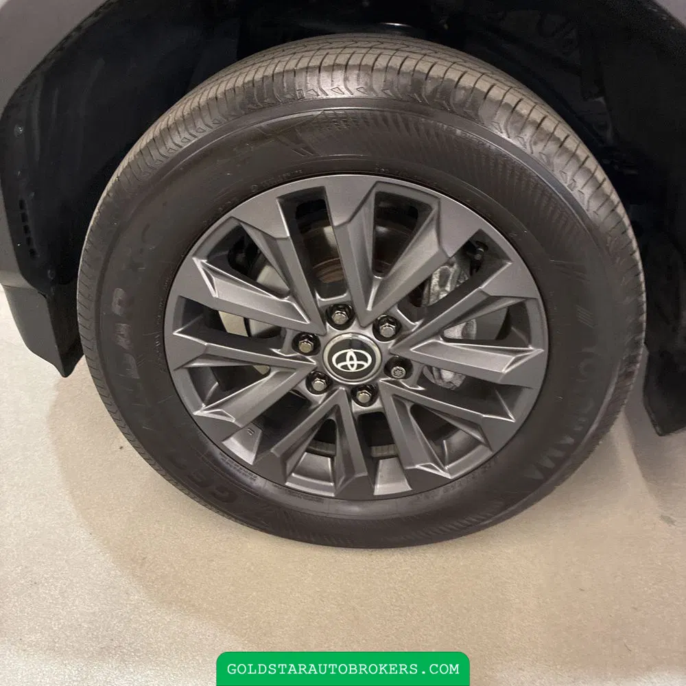 2025 Toyota Land Cruiser Base