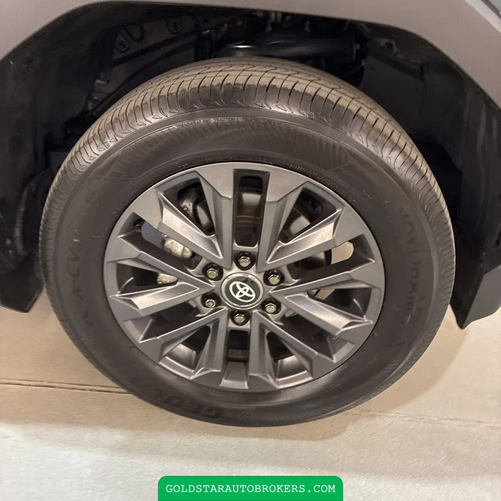 2025 Toyota Land Cruiser Base