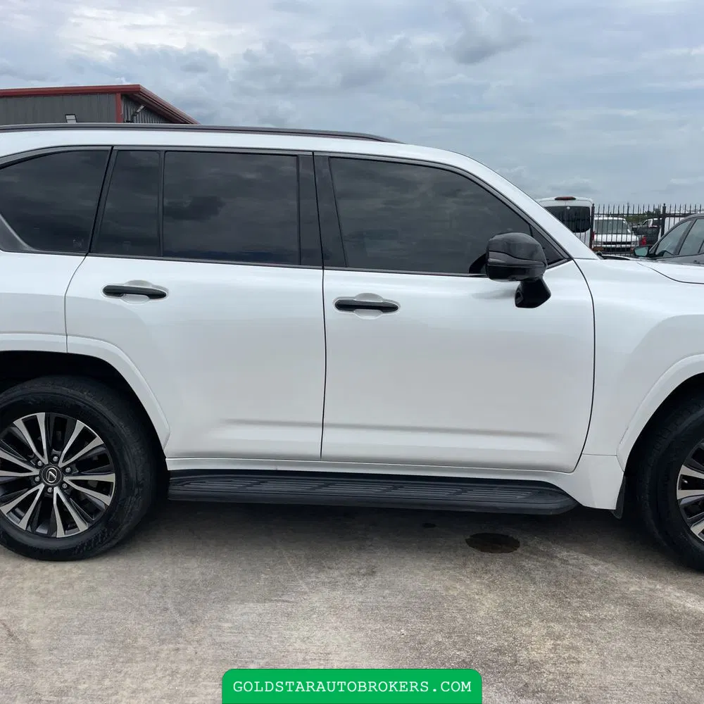 2022 Lexus LX 600 Premium