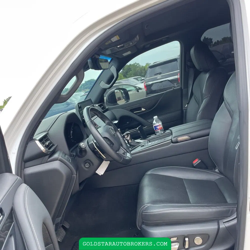 2022 Lexus LX 600 Premium