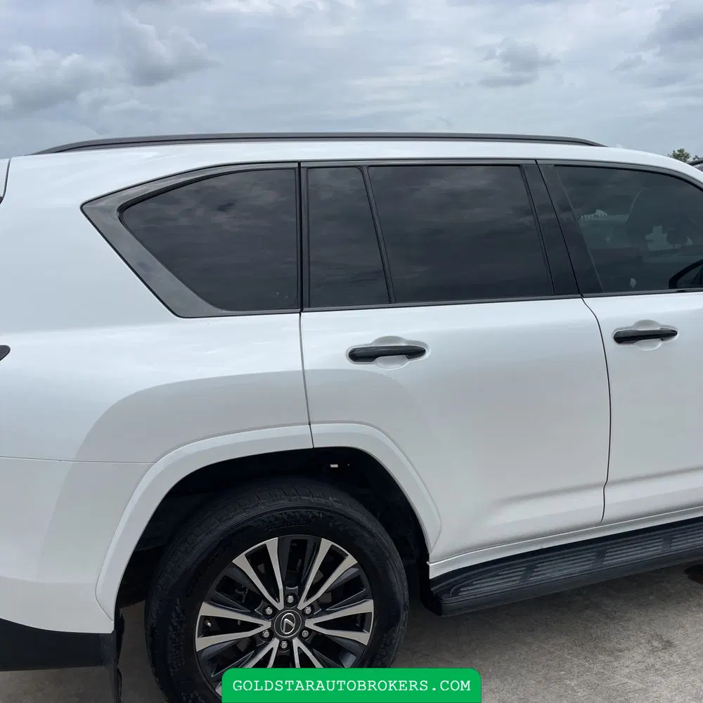 2022 Lexus LX 600 Premium