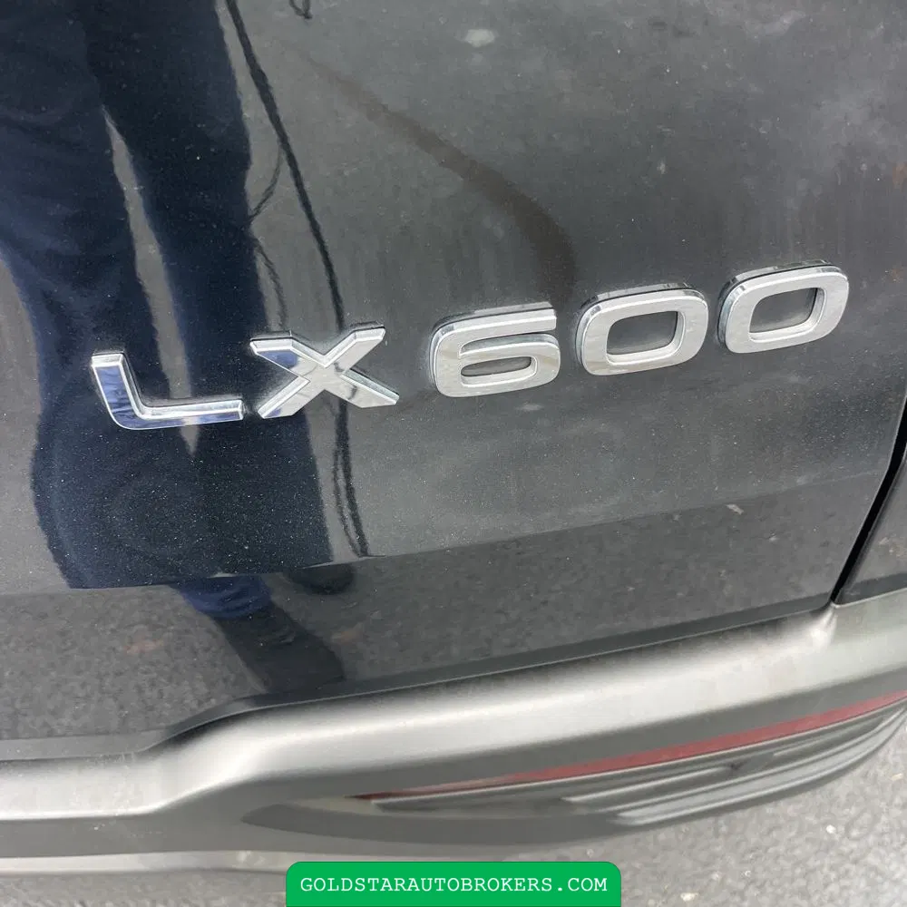 2024 Lexus LX 600 Premium