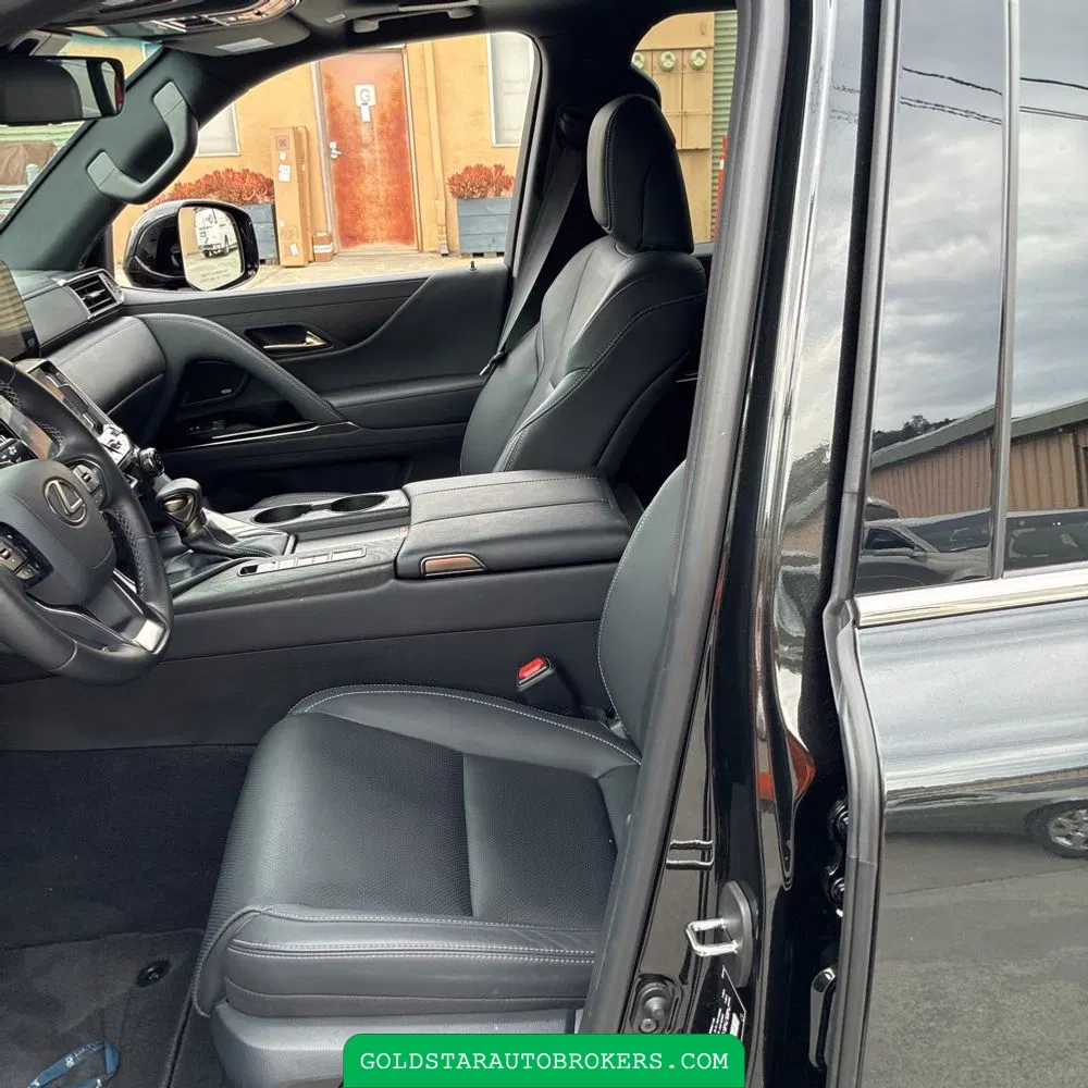 2024 Lexus LX 600 Premium