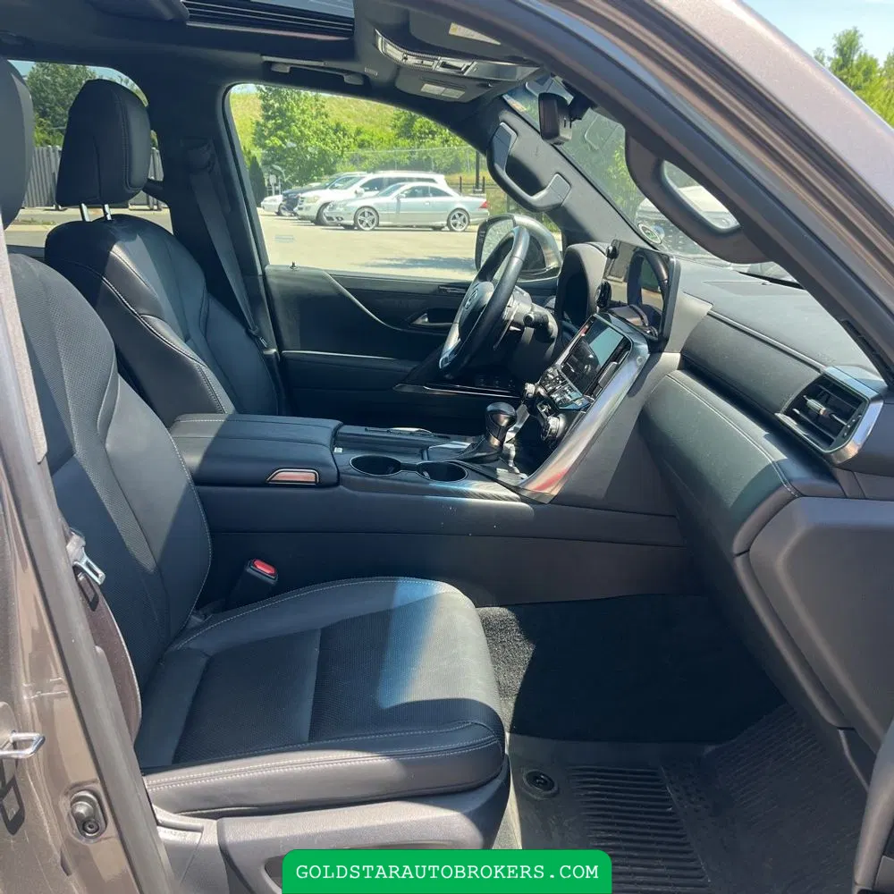 2023 Lexus LX 600 Premium