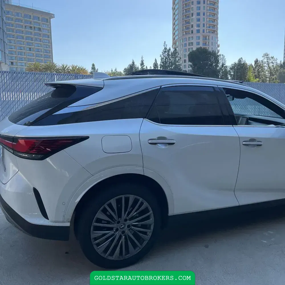 2024 Lexus RX 450h+ Luxury