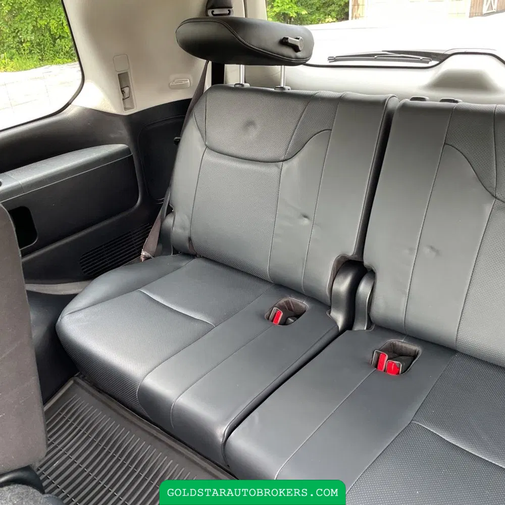 2021 Lexus LX 570 Three-Row