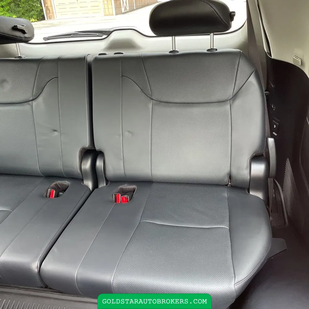 2021 Lexus LX 570 Three-Row