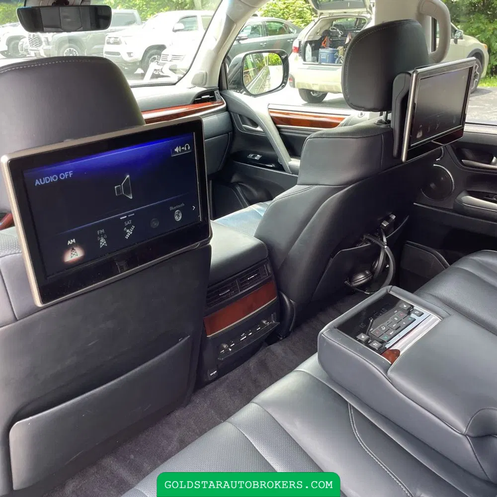 2021 Lexus LX 570 Three-Row