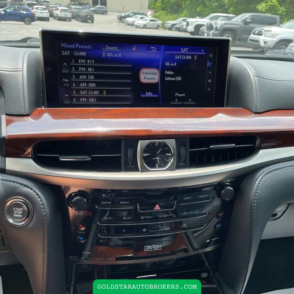 2021 Lexus LX 570 Three-Row