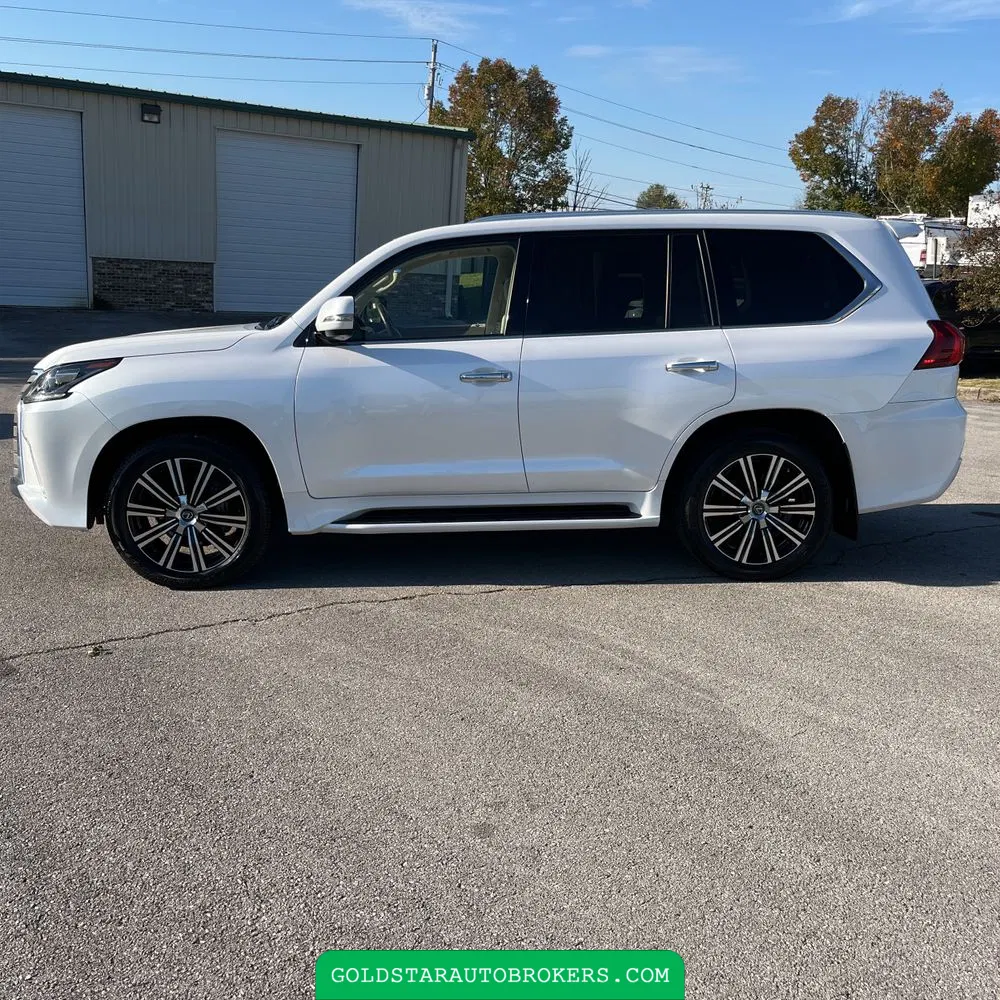 2021 Lexus LX 570 Three-Row