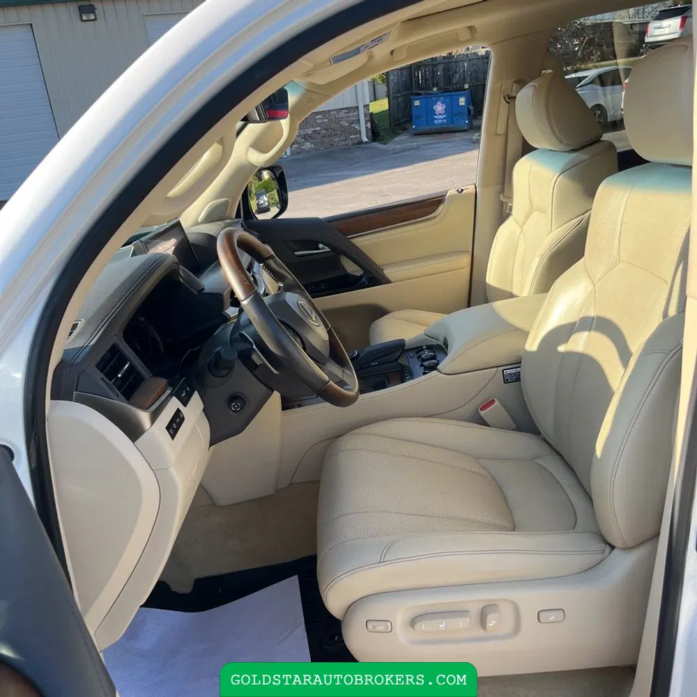 2021 Lexus LX 570 Three-Row
