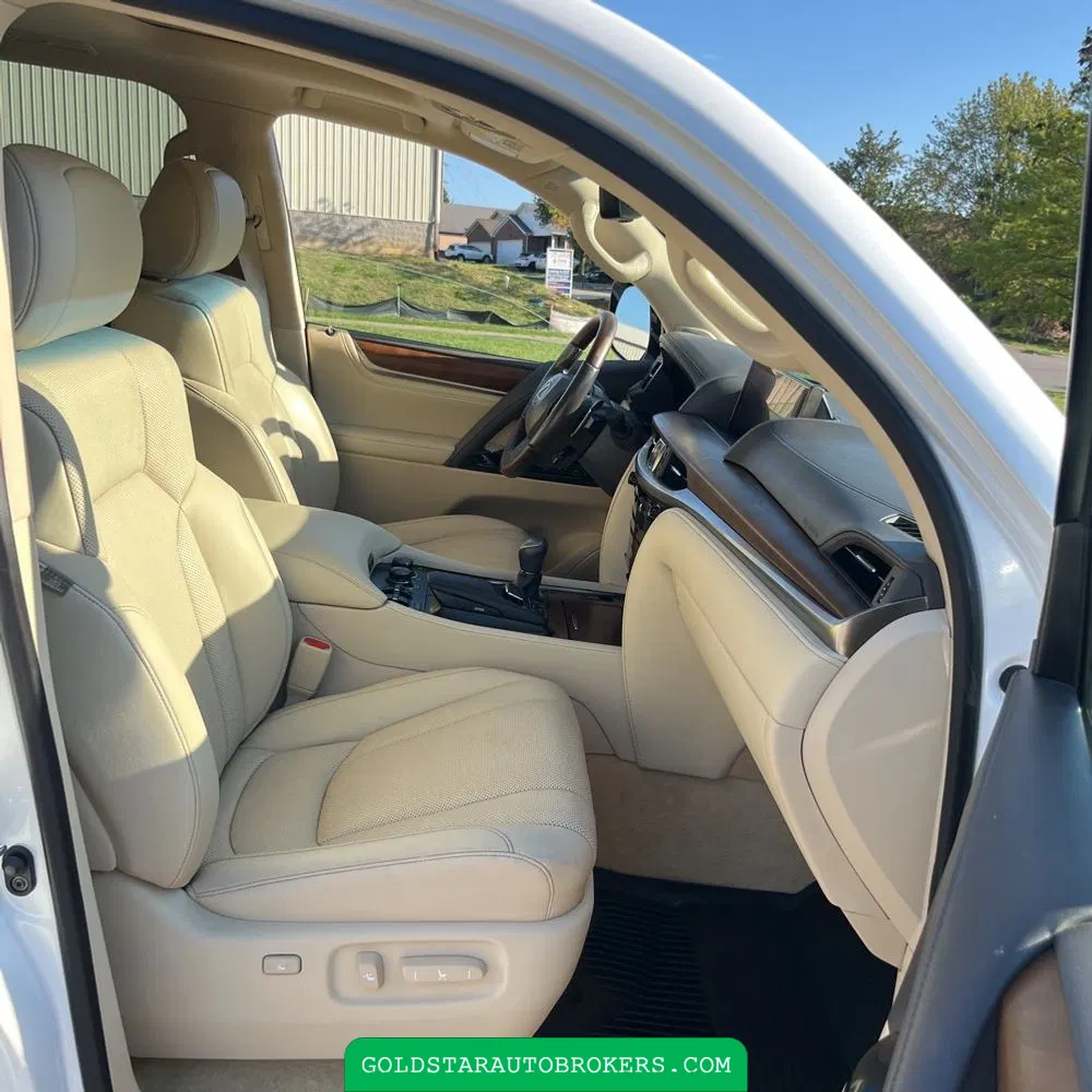 2021 Lexus LX 570 Three-Row