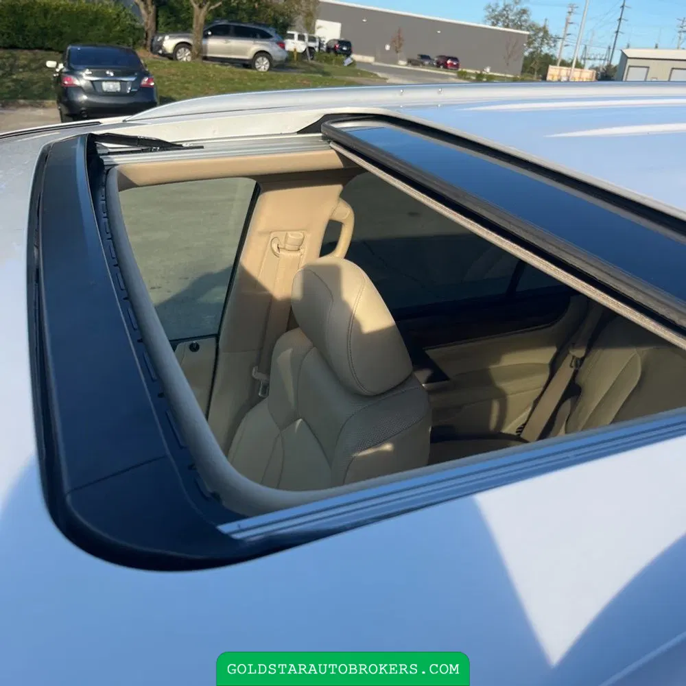 2021 Lexus LX 570 Three-Row