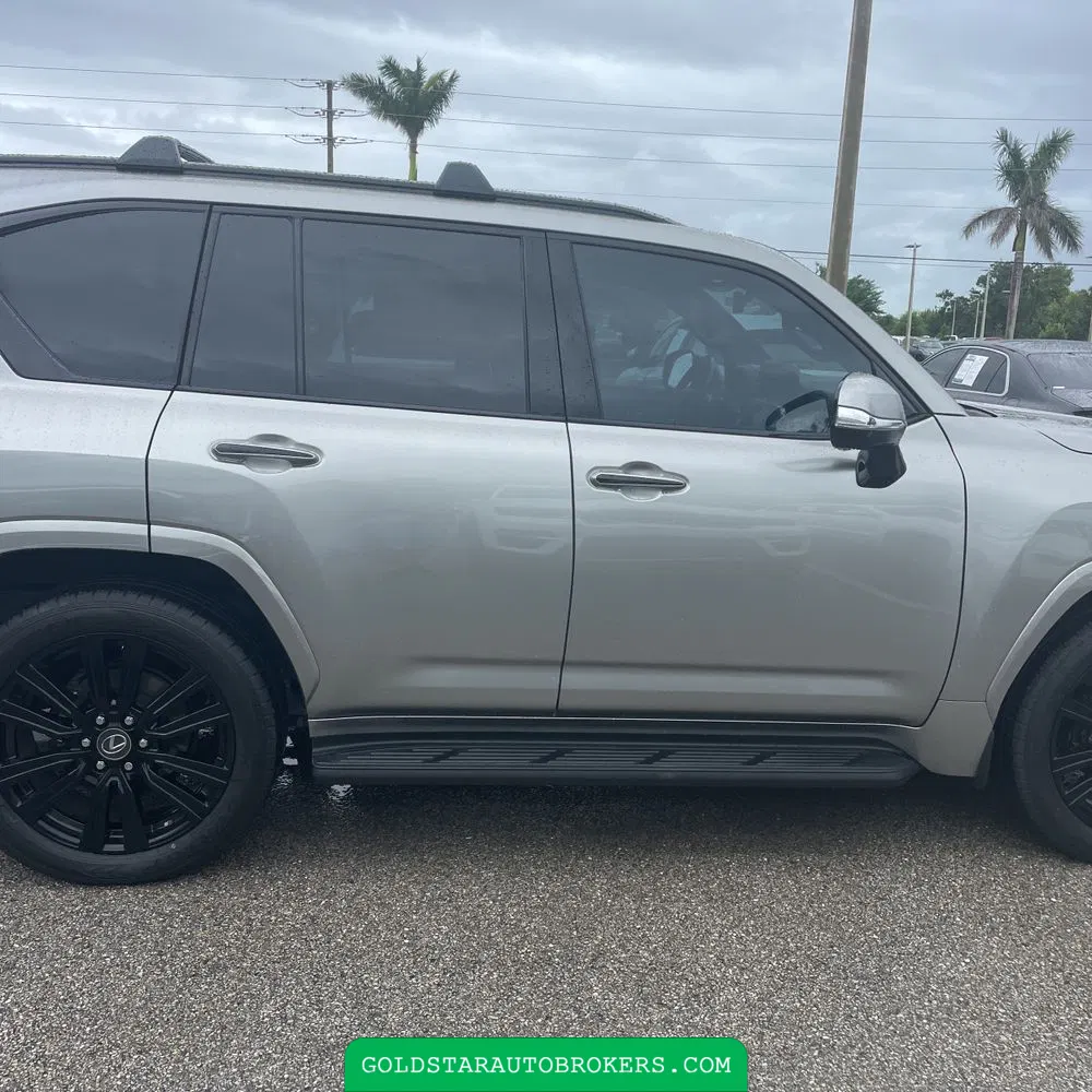 2022 Lexus LX 600 Luxury