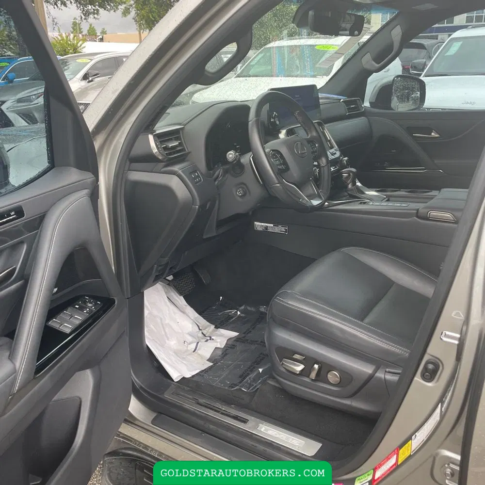 2022 Lexus LX 600 Luxury