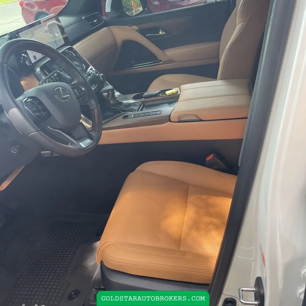 2024 Lexus LX 600 Luxury