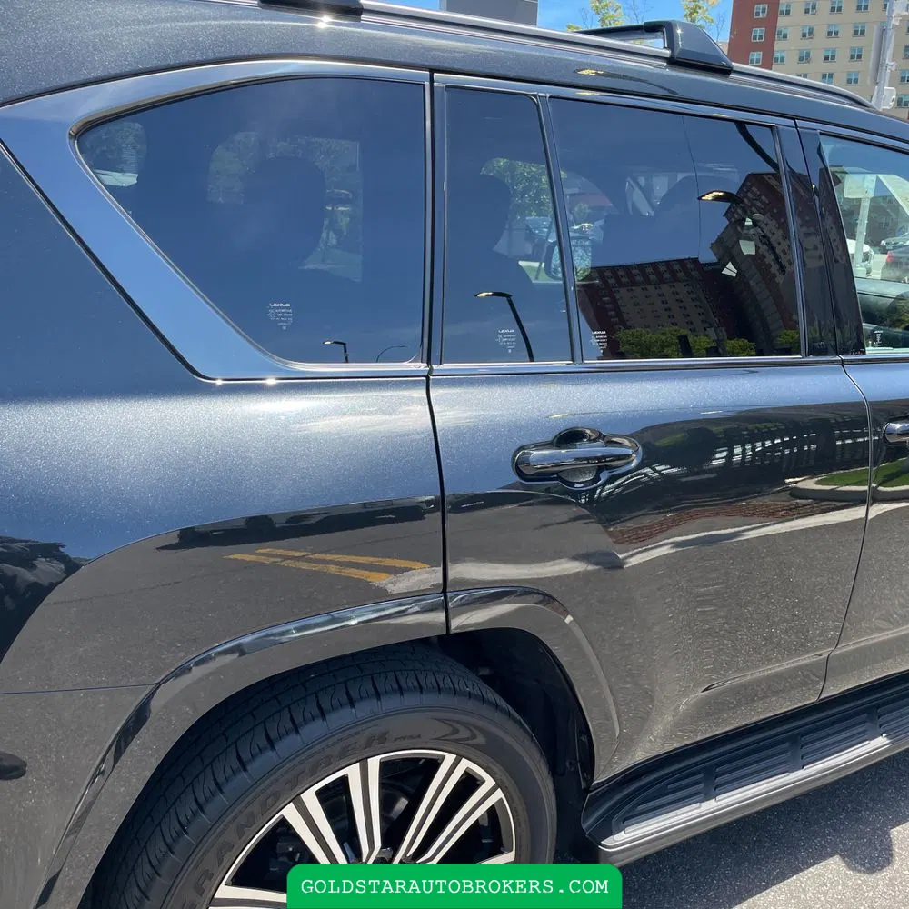 2022 Lexus LX 600 Luxury