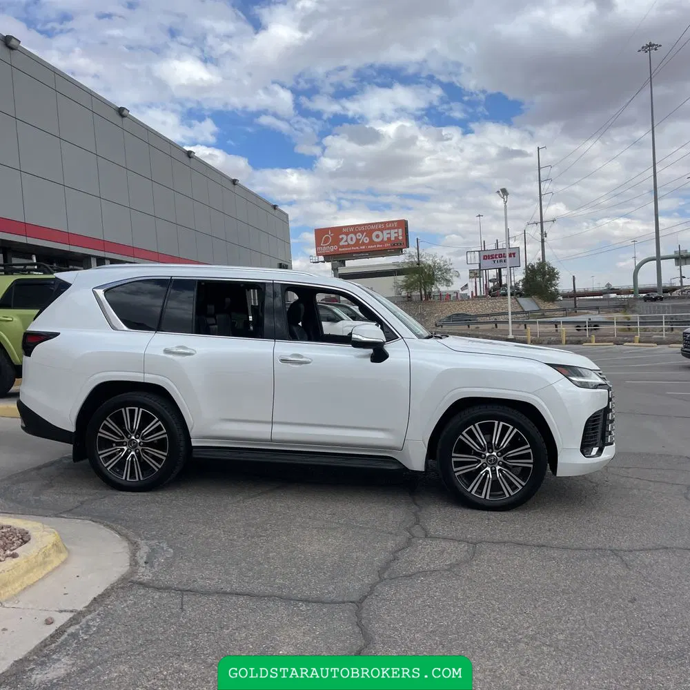 2023 Lexus LX 600 Luxury