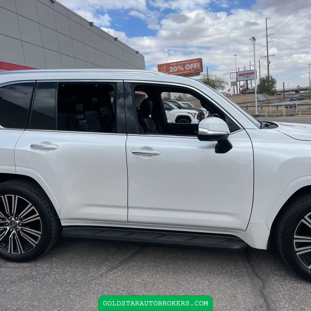 2023 Lexus LX 600 Luxury