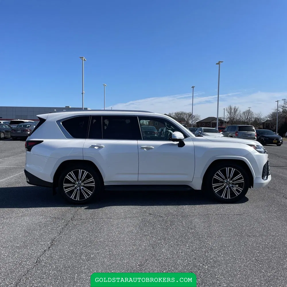 2023 Lexus LX 600 Luxury