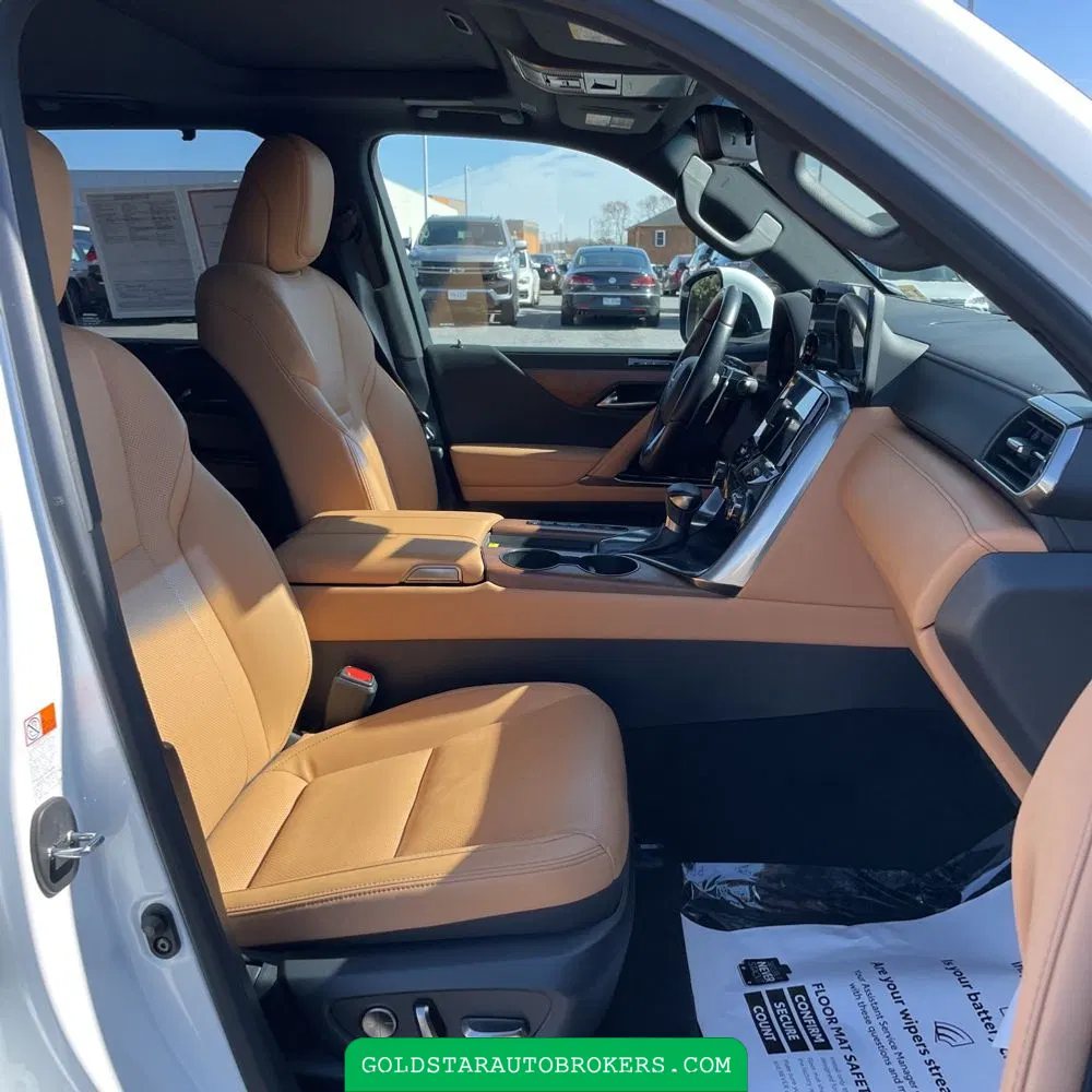 2023 Lexus LX 600 Luxury