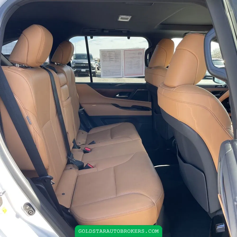 2023 Lexus LX 600 Luxury