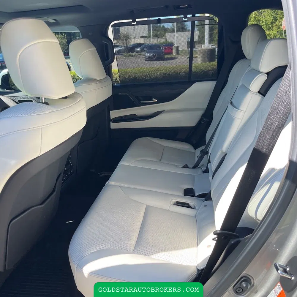 2024 Lexus LX 600 Luxury