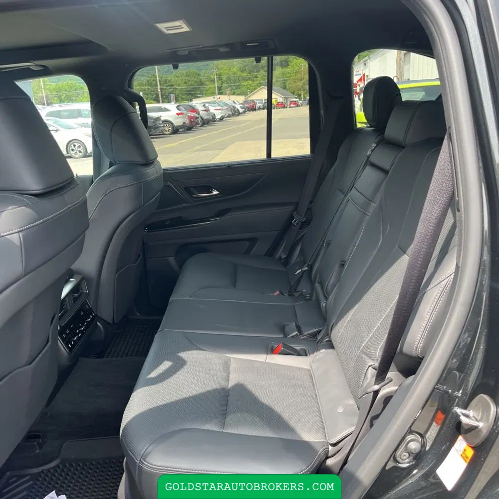 2025 Lexus LX 600 Luxury
