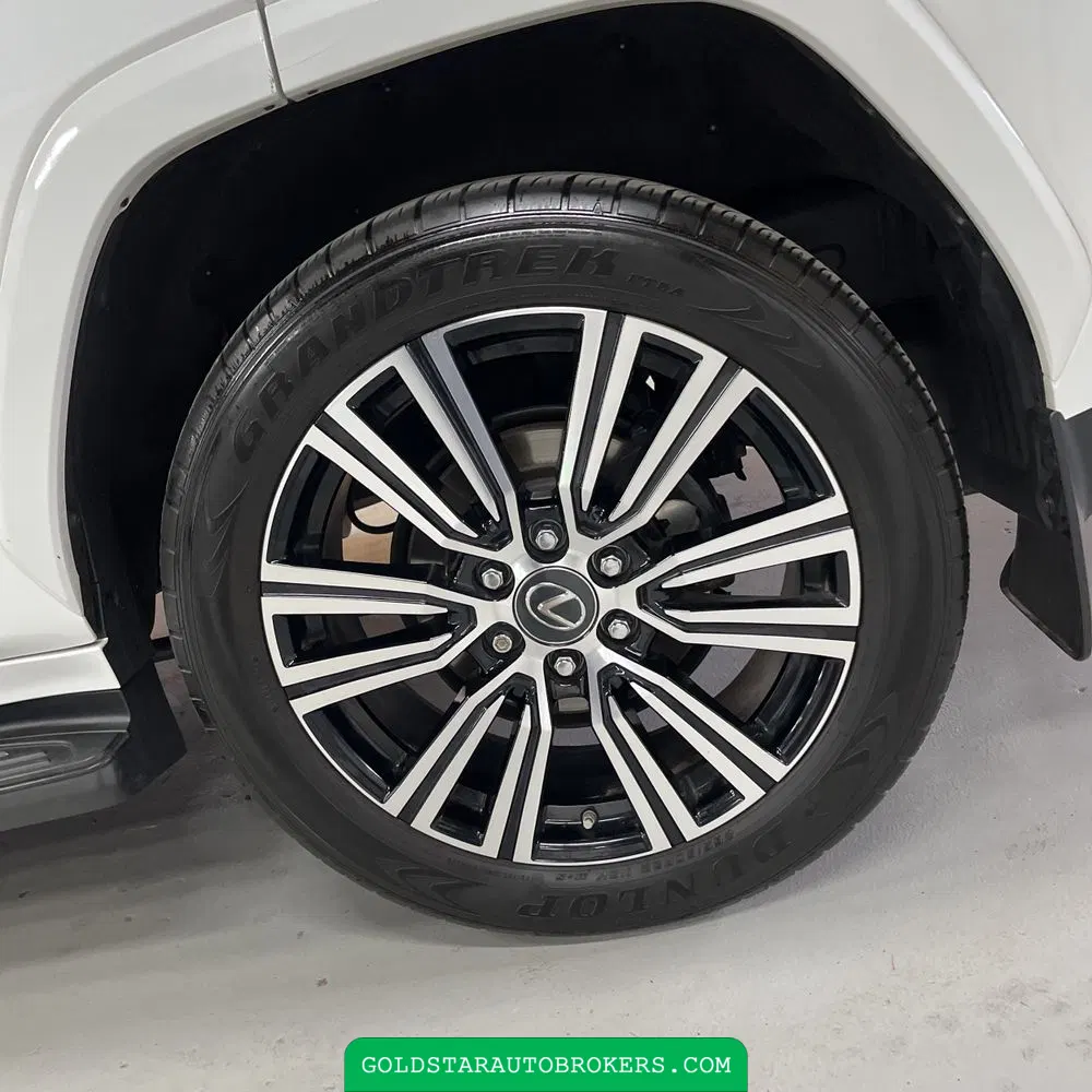 2023 Lexus LX 600 Luxury