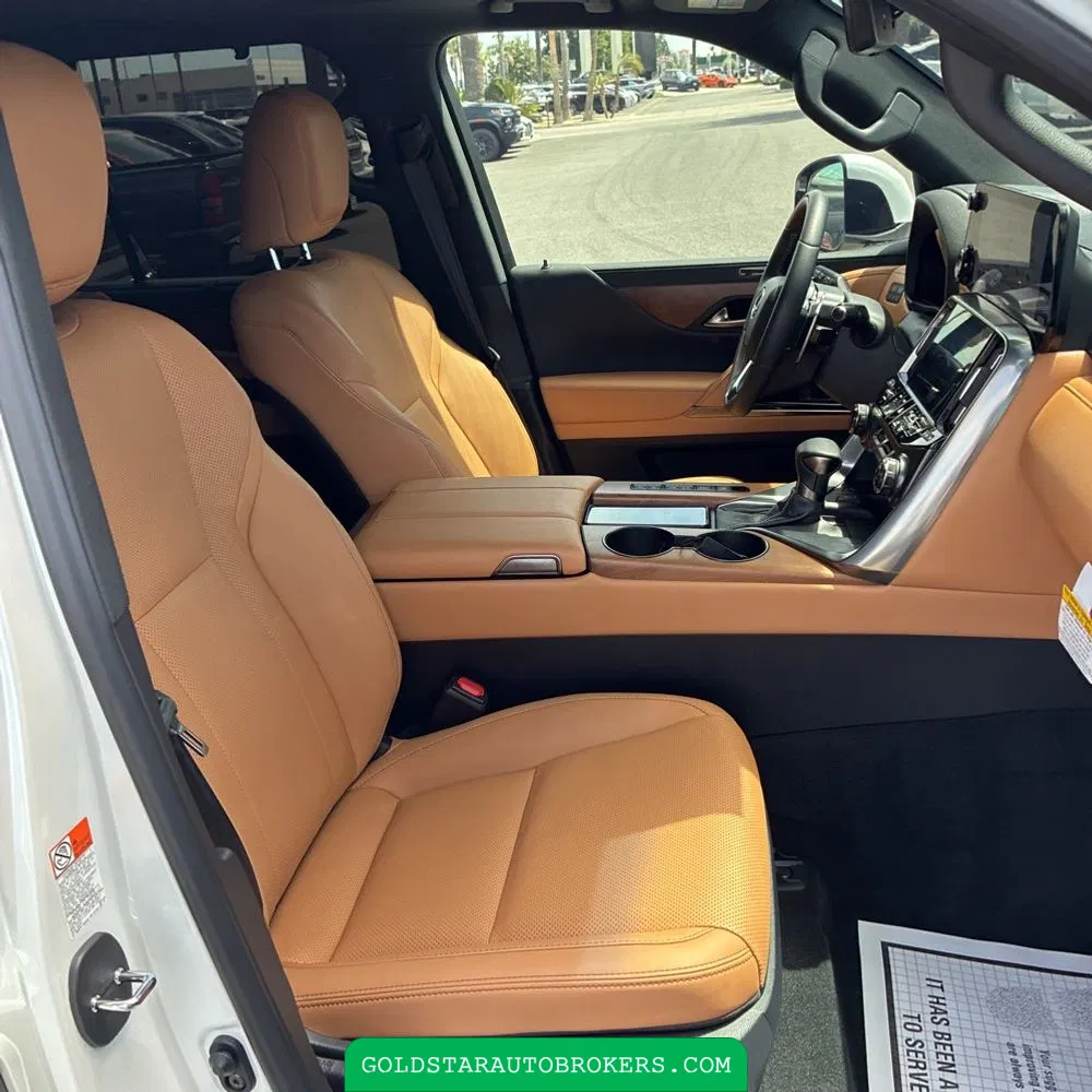 2024 Lexus LX 600 Luxury