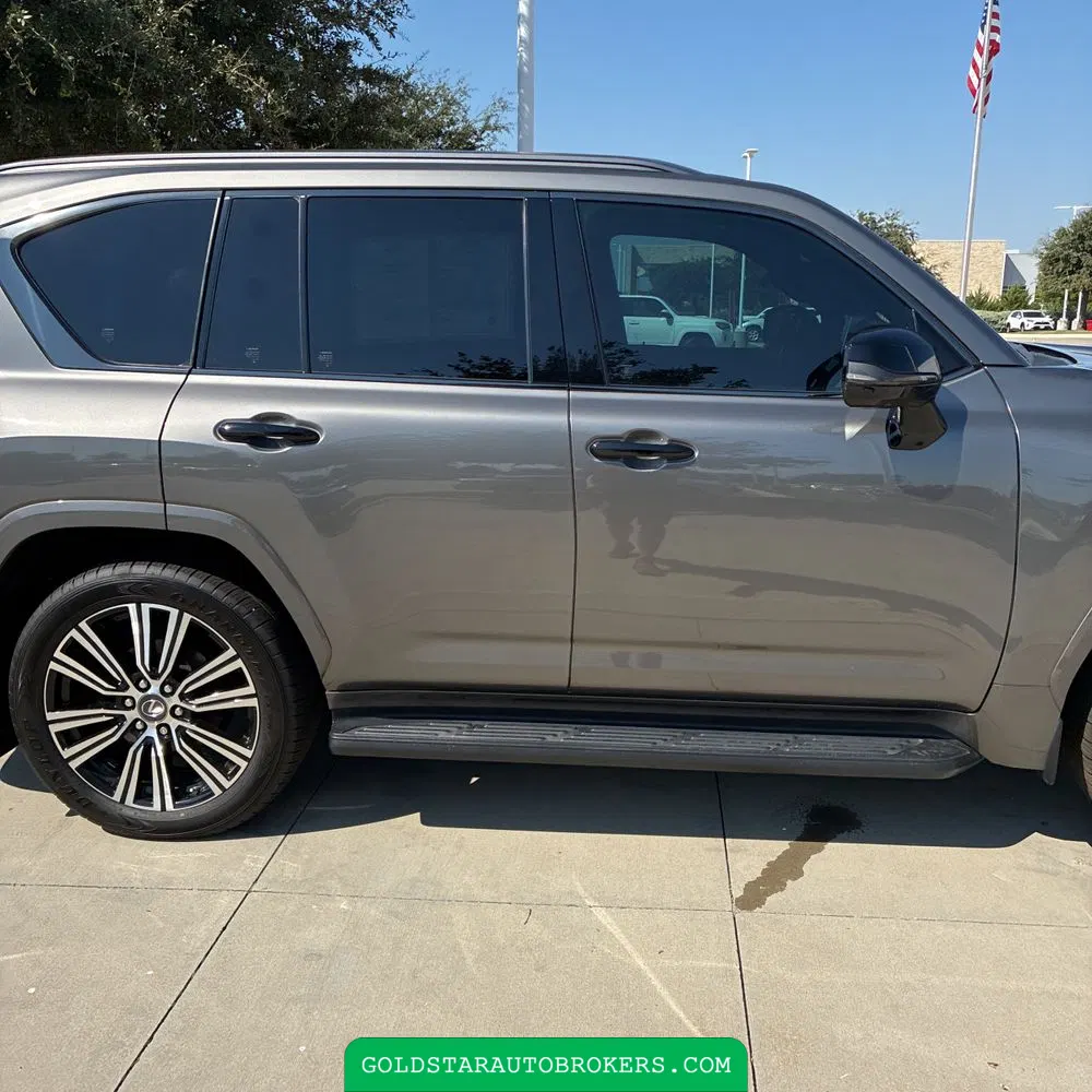 2022 Lexus LX 600 Luxury