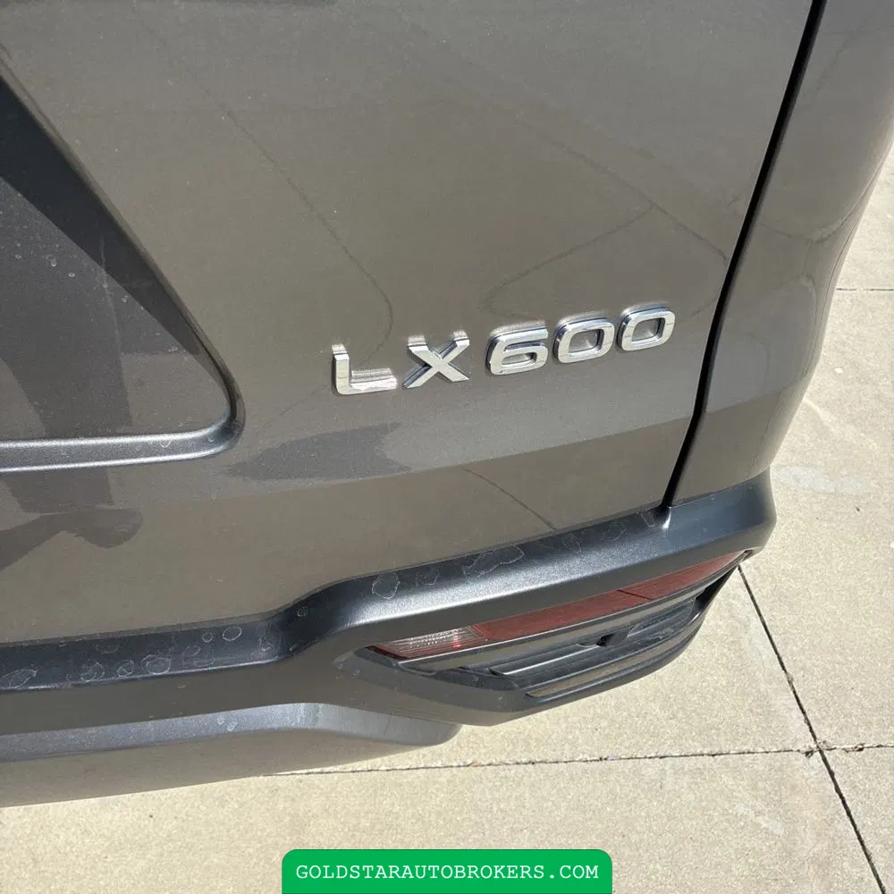 2022 Lexus LX 600 Luxury