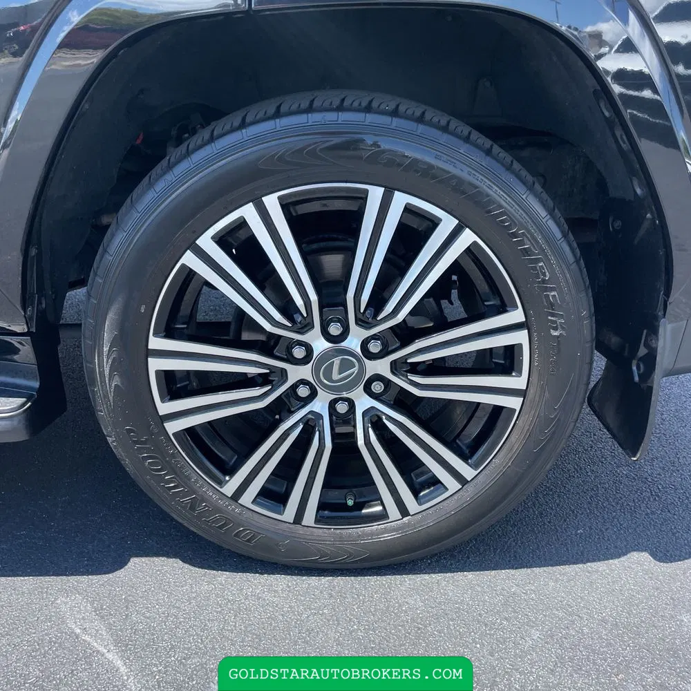 2022 Lexus LX 600 Luxury