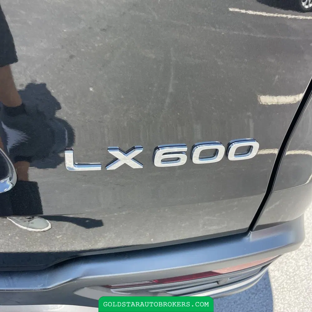 2022 Lexus LX 600 Luxury