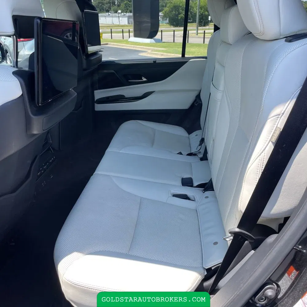 2022 Lexus LX 600 Luxury