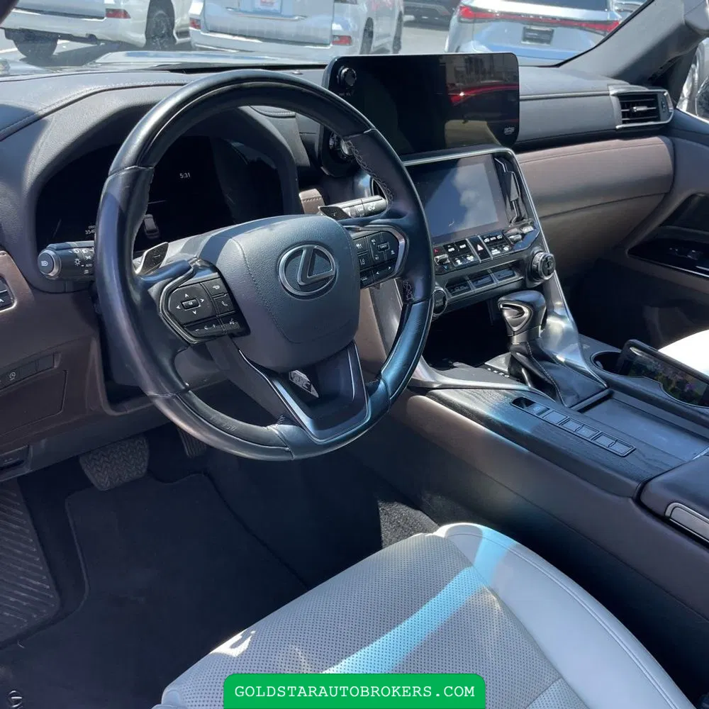 2022 Lexus LX 600 Luxury