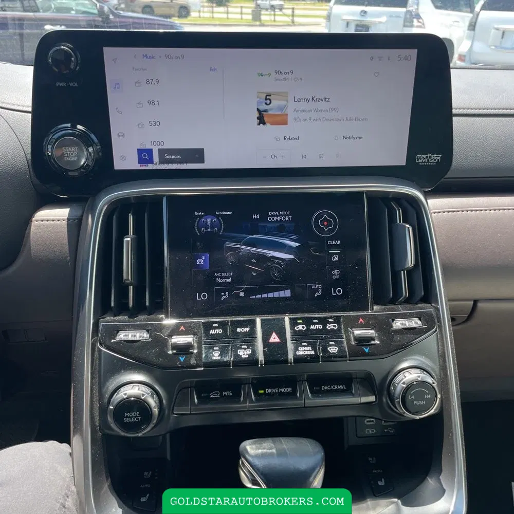 2022 Lexus LX 600 Luxury