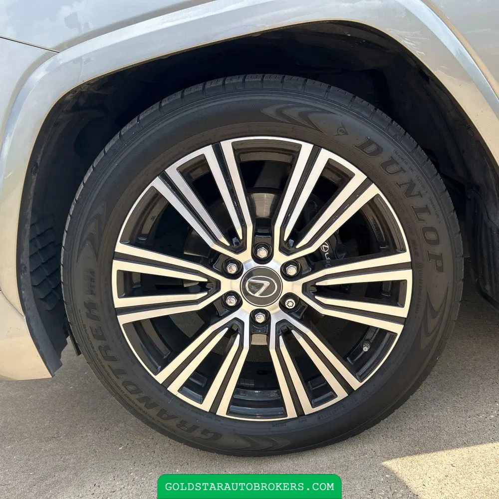 2023 Lexus LX 600 Luxury