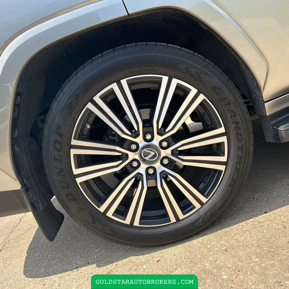 2023 Lexus LX 600 Luxury