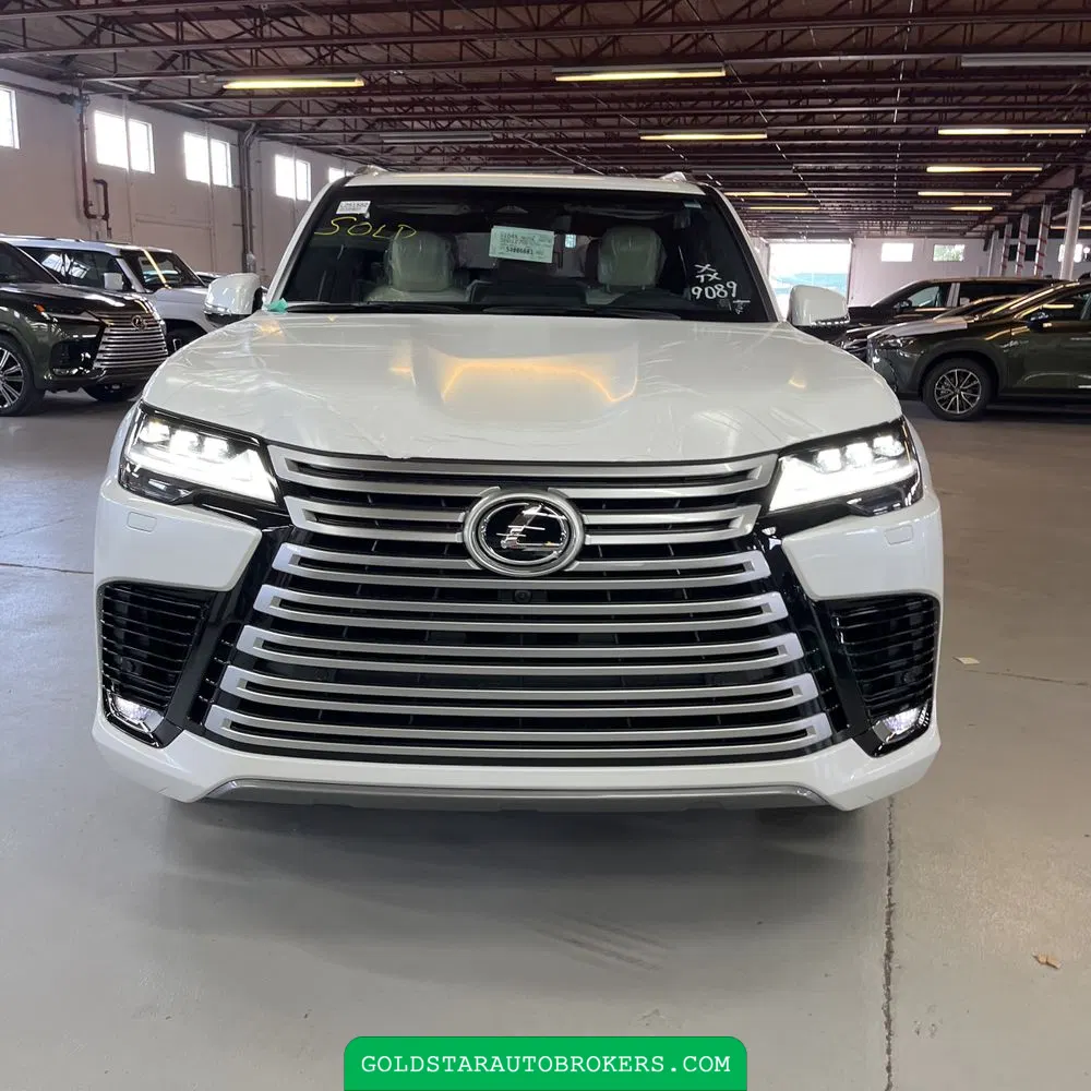 2025 Lexus LX 700h Luxury