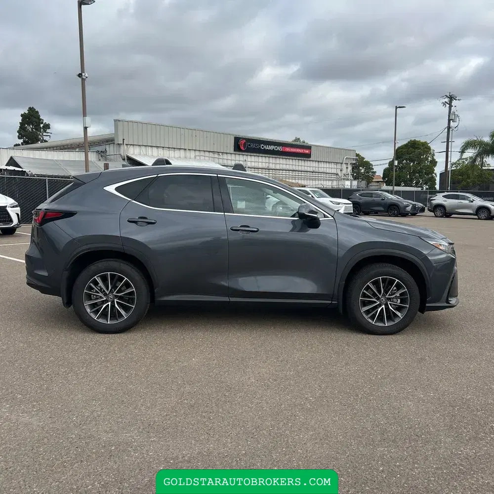 2025 Lexus NX 350h Premium
