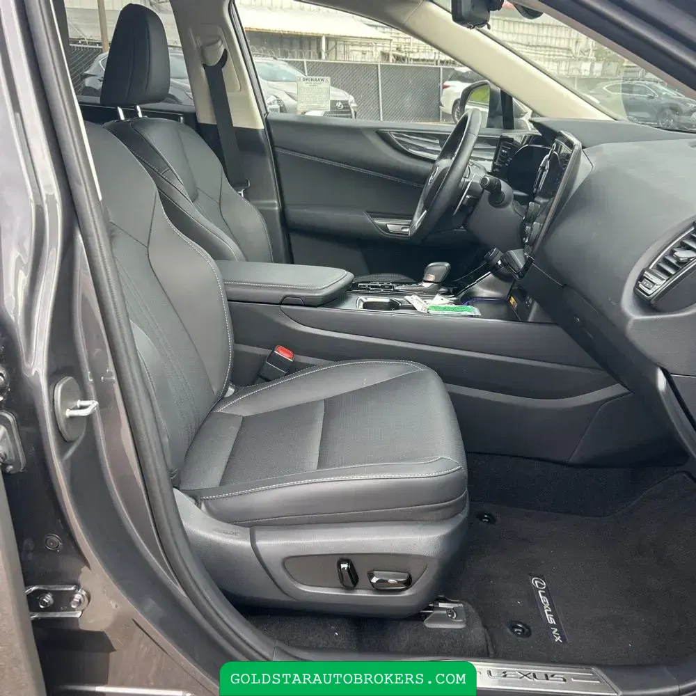 2025 Lexus NX 350h Premium