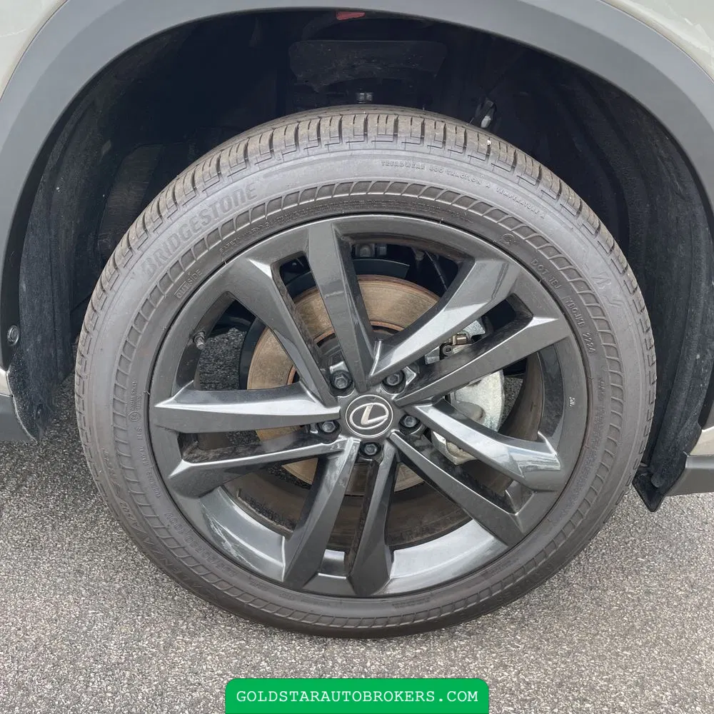 2025 Lexus NX 450h+ Base